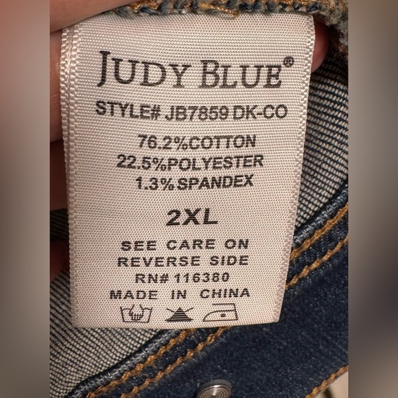 Judy Blue Distressed Indigo Jean Jacket - Picture 6 of 14